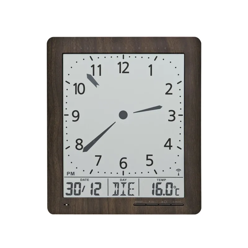 Wanduhr mit Holzrahmen, großem Zifferblatt und Digitalanzeige mit Datum, Tag und Temperatur